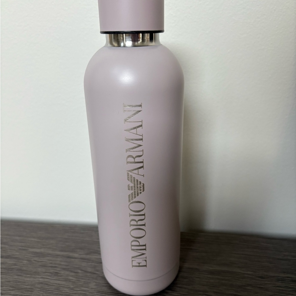 A|X Armani Exchange Water Bottle (Soft Lavender)
